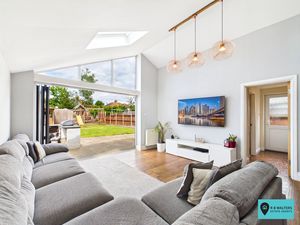 Open Plan- click for photo gallery